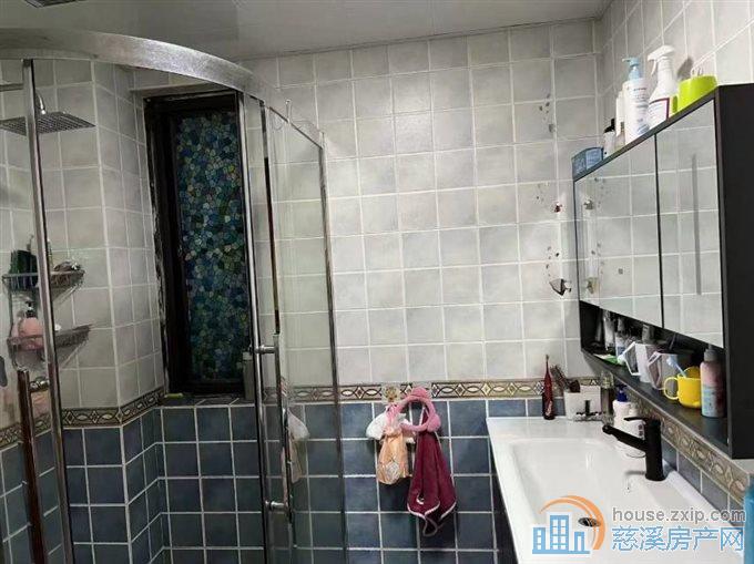 阳光城一期元亨雅园113平精装168万