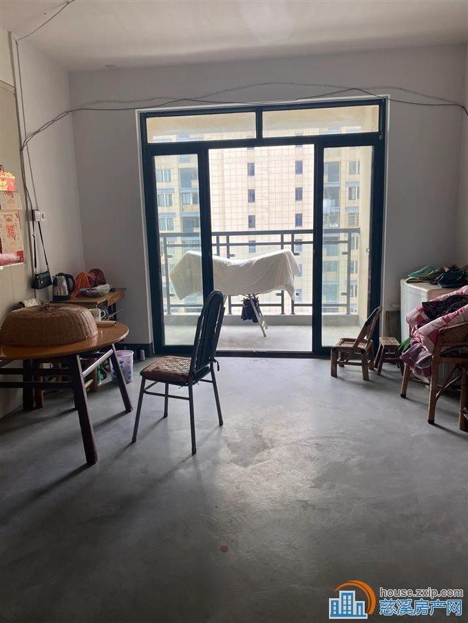 明月佳苑91平93.8万