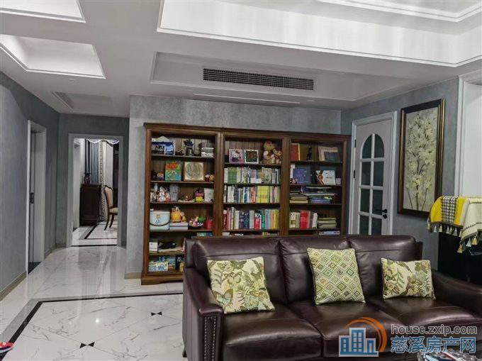 祥生祥园140平东边套豪装带机械车位