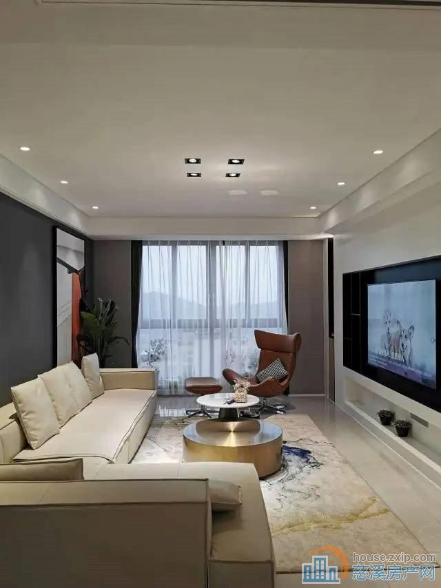 复地御溪雅苑二期138平185万豪装拎包