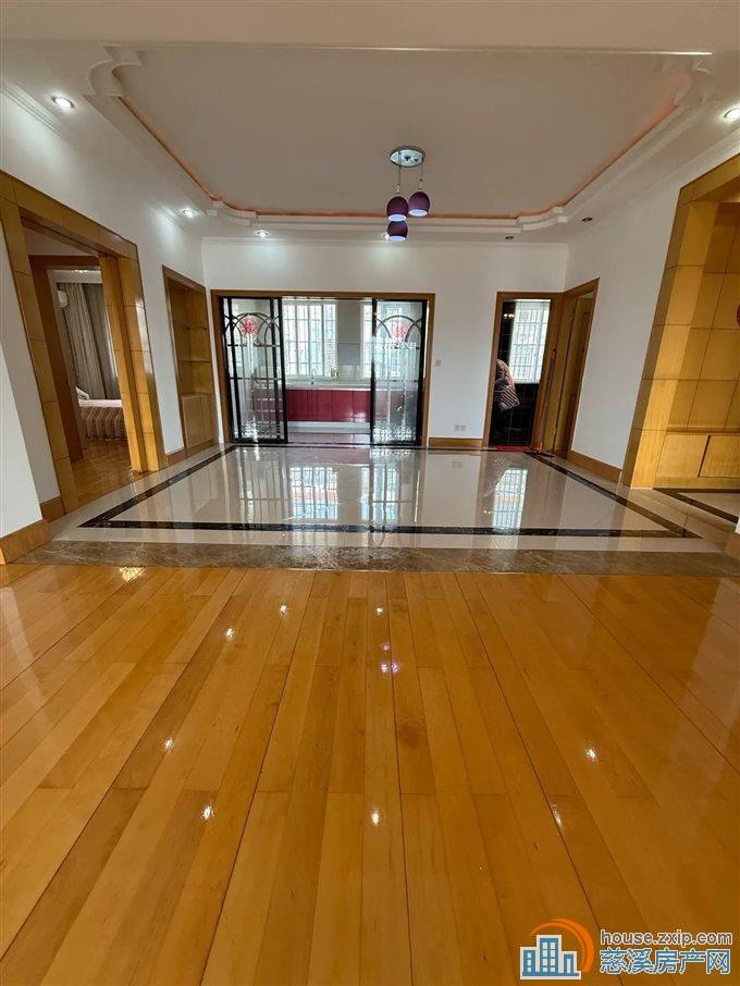 三北公寓 157平 精装大四房139.8