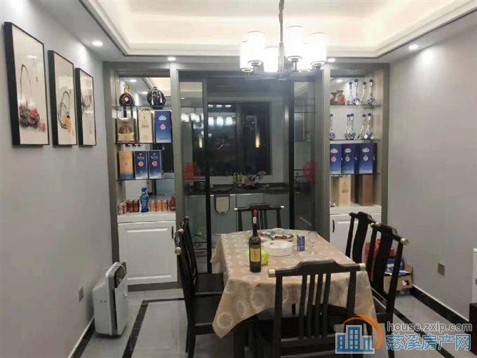 悦华府140平精装满五唯一256万