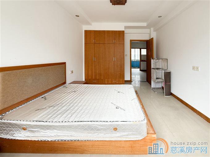 天和家园东区73平79万实验书包