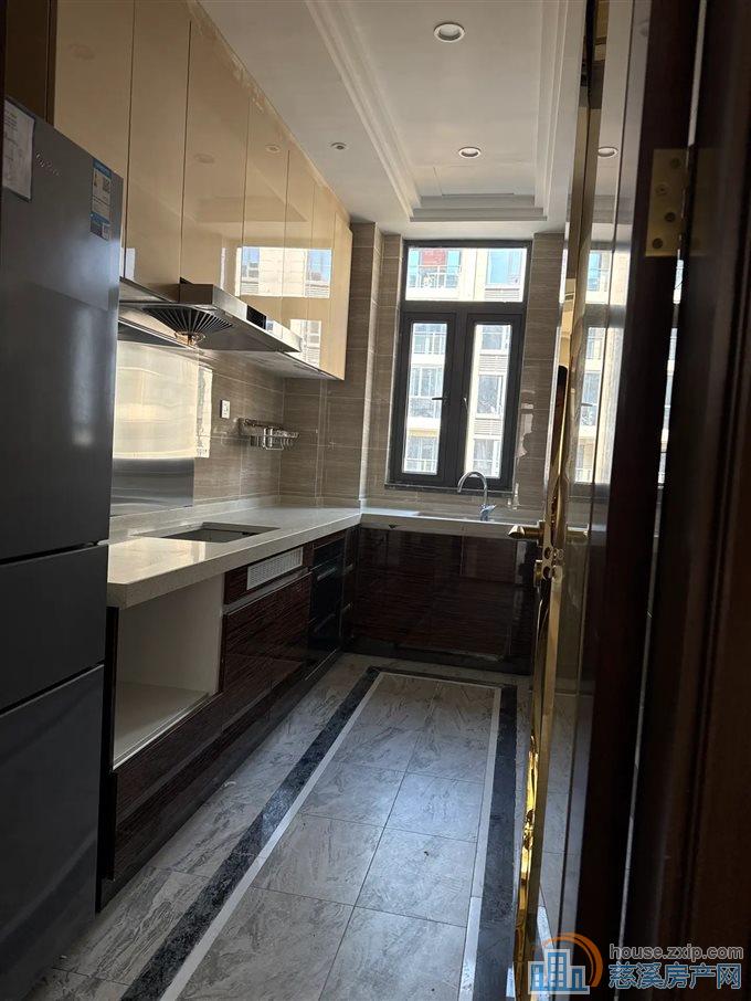 恒大河悦府130平130万精装修