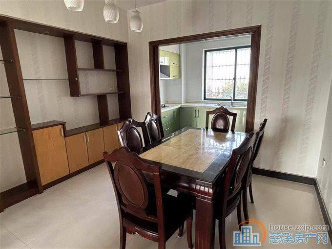 胜地名苑143平140万