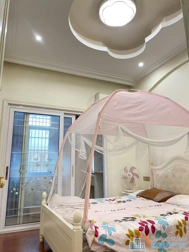 出租✔横河小学旁，三房两卫，婚装