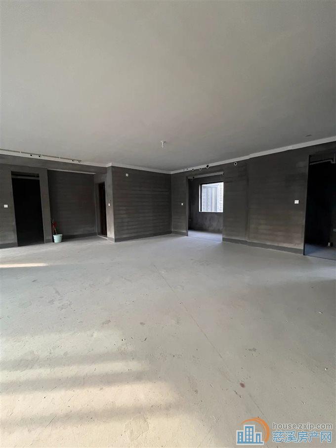 汀澜鸣翠 228平洋房大平层东边套位置好