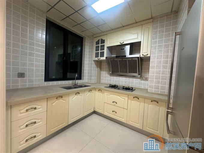 城市桃源 电梯房 现代精装 LW位