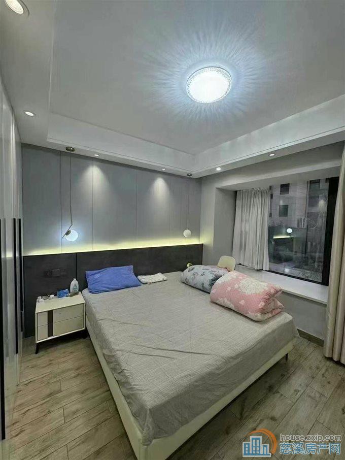 洋房珑玥府豪华装修112平方208万直接