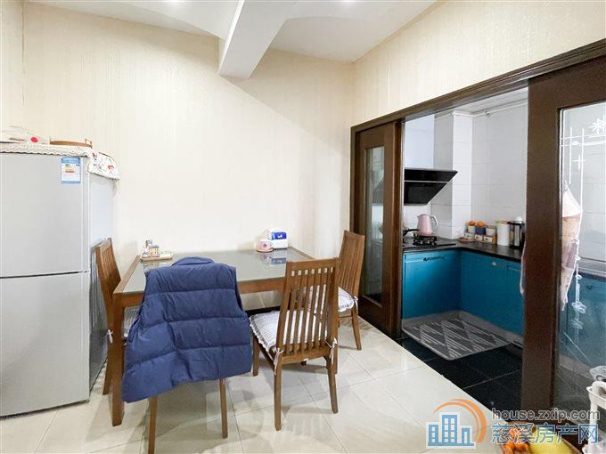 红星天铂佳苑 黄金楼层 送车位