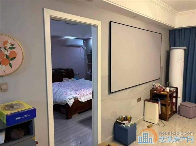 白彭小区多层110平豪华装修120万