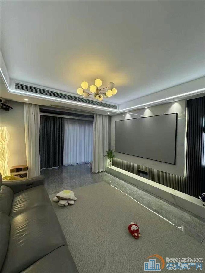 洋房珑玥府豪华装修112平方208万直接