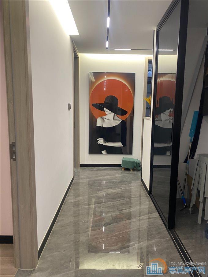 红星天铂佳苑 精装电梯洋房 满2年 