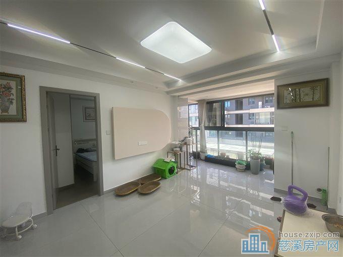 洋房云颂府精装修115平方145万直接