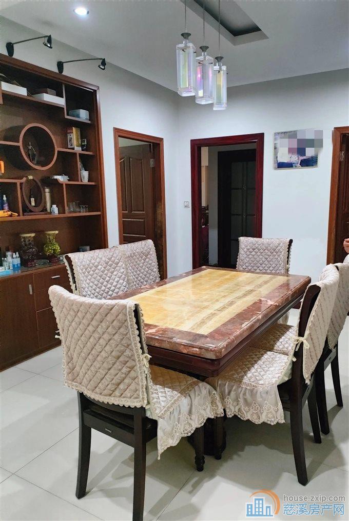 新浦名门庄园 精装修保养好 带车库