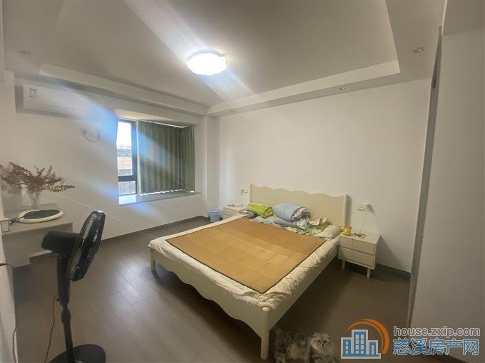 洋房云颂府精装修115平方145万直接