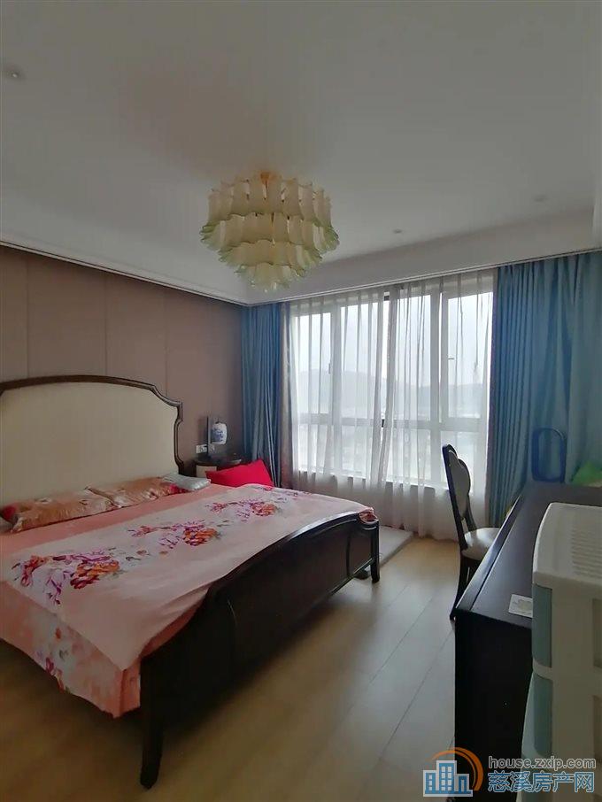 慈悦湾花苑159平218万全屋地暖