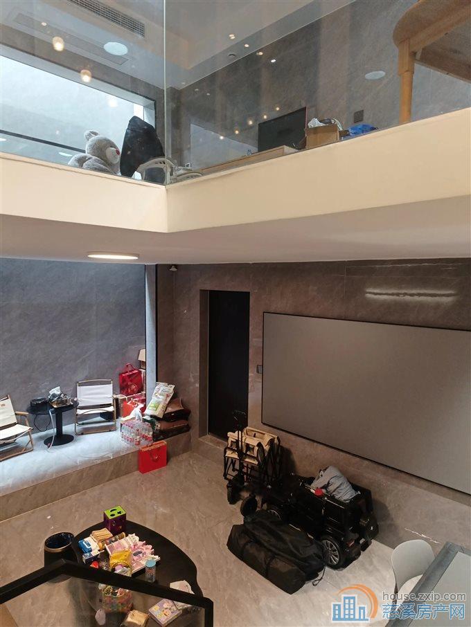 檀悦府下叠 豪装 带花园 地下室 双车位