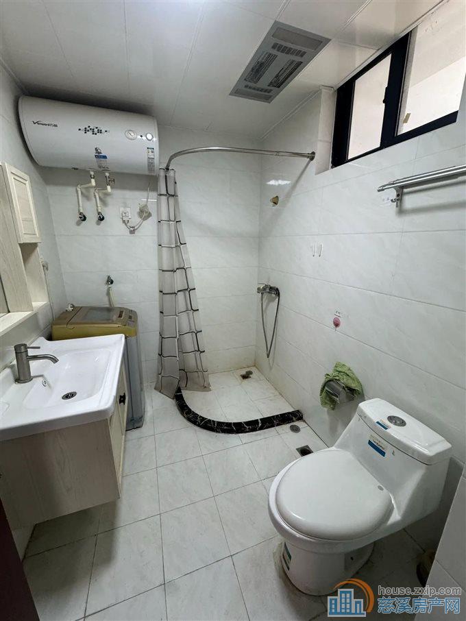 新潮塘南苑 简装2房带车位 文锦书包房