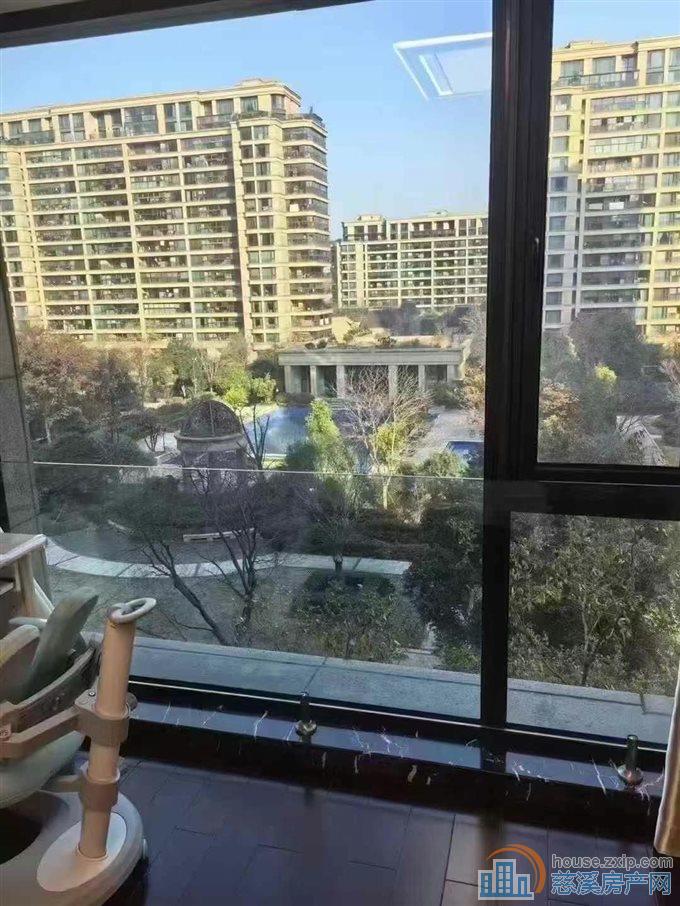 亏本出售： 【绿城慈园】豪宅二阳台送车位