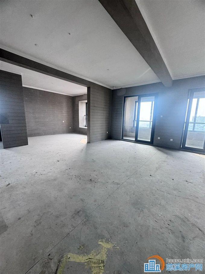 红星檀府173平380万