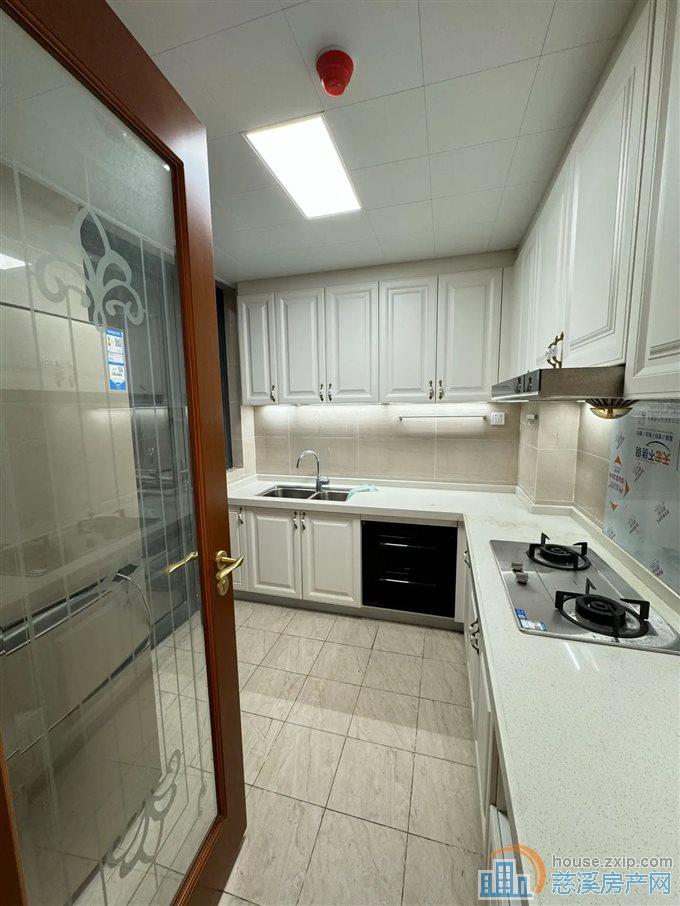 恒大河悦府117平89万湖景房黄金楼