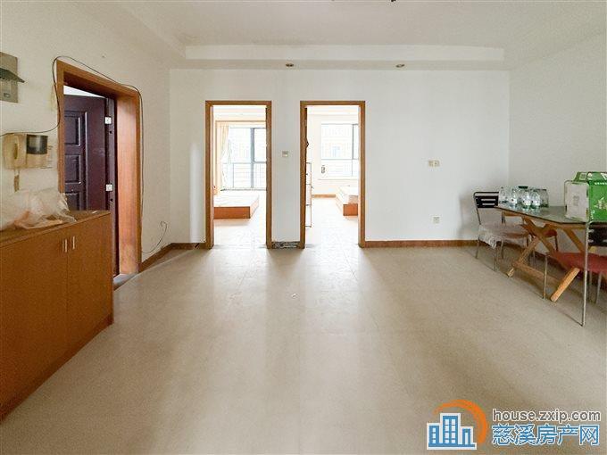 天和家园东区73.27平79万杂物间