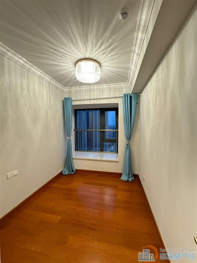 恒大河悦府117平89万湖景房黄金楼