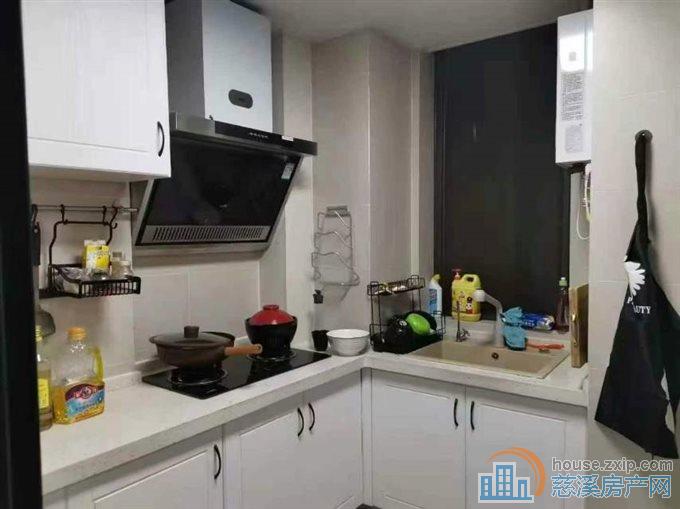 【恒厚·阳光城】中间楼层，100平，