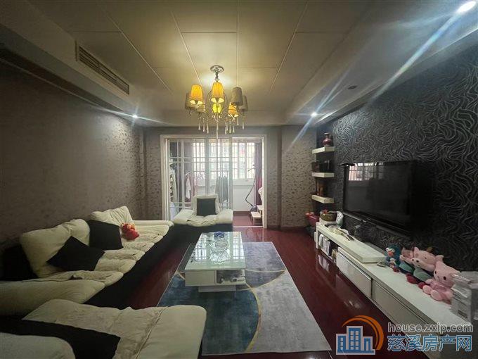 嘉都苑精装修109.8平方109万直接