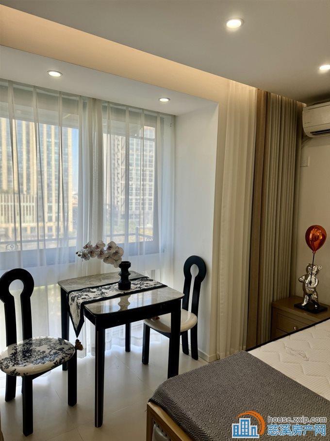 富丽湾精装修单身公寓38.8万直接钥匙在