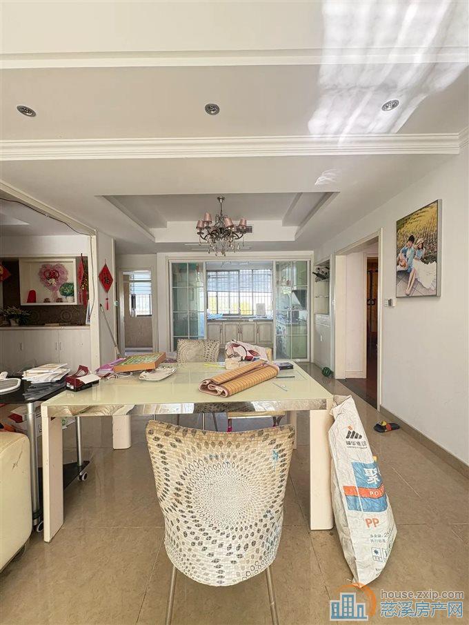 星光家园一期 精装河景房 黄金楼层