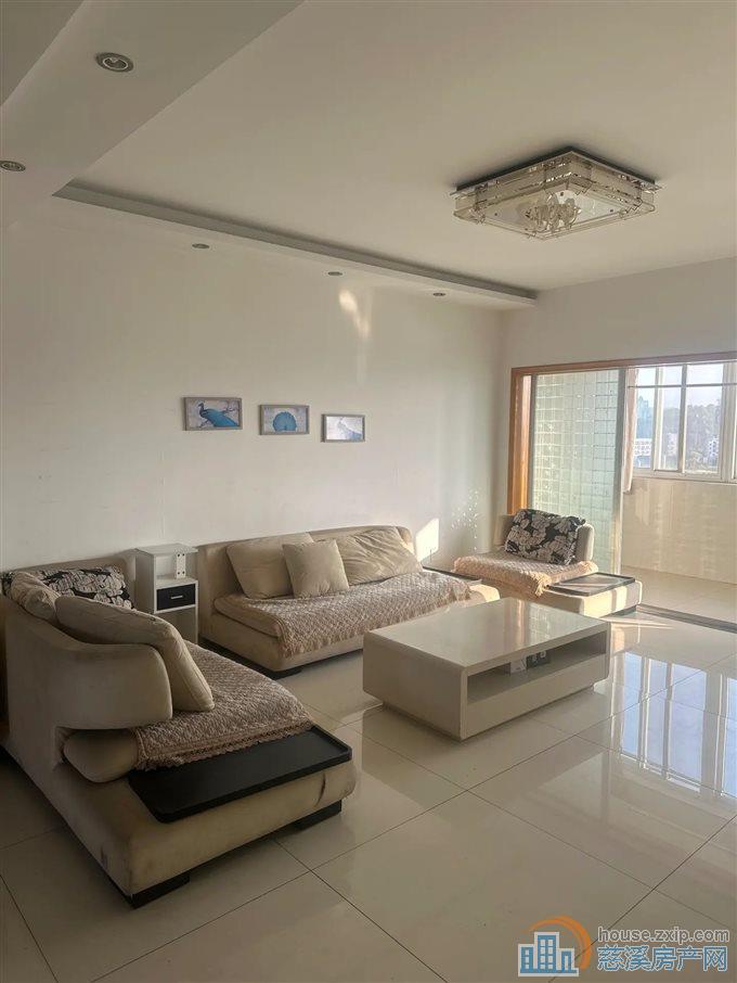 玲珑小区  精装 带车位 实验小学无在读