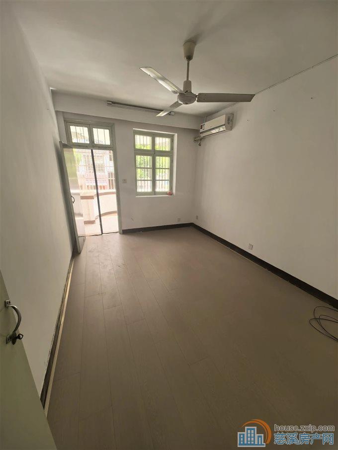 茜苑新村65平135万三小上林书包