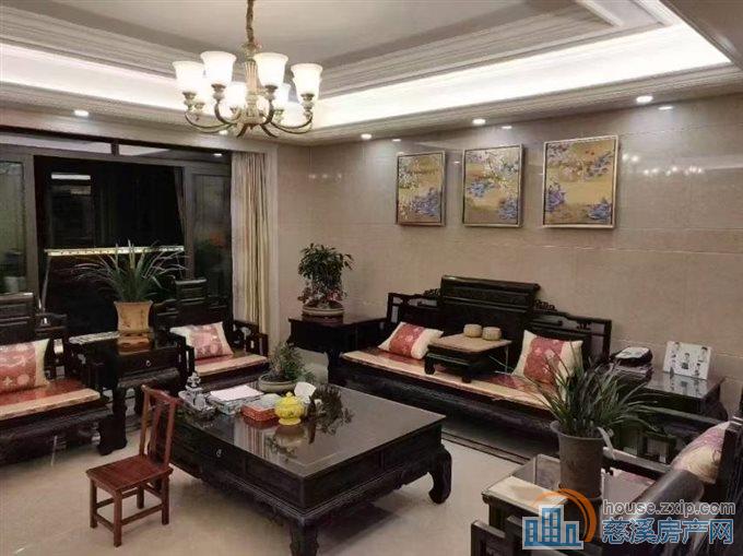 保利二期天悦湾位置佳201平豪装238万