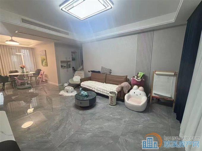 中海三期127平中间层现代精装湖景房