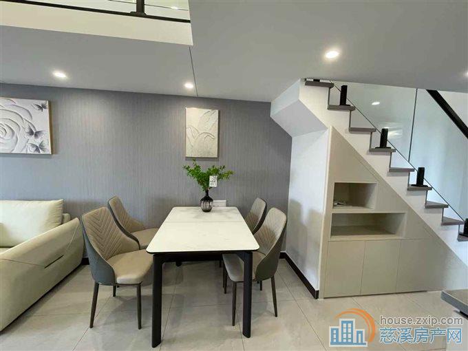广宇大厦复式公寓精装修直接房源钥匙在