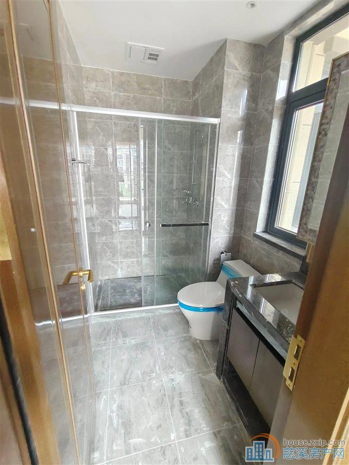 恒大河悦府 精装洋房130平方120万 