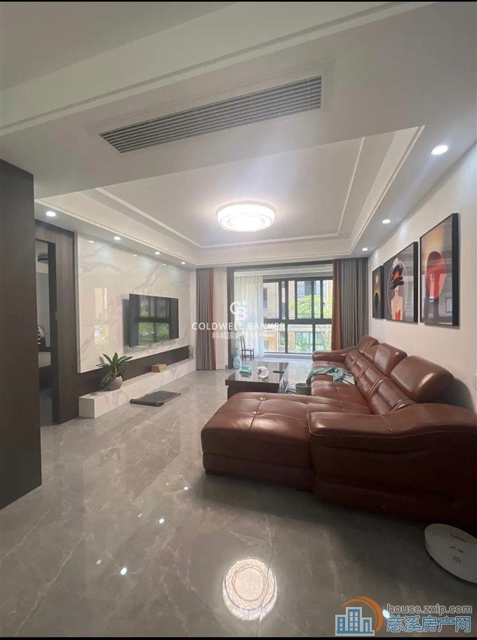 御翠苑 市中心精装洋房低楼层步梯房带车位