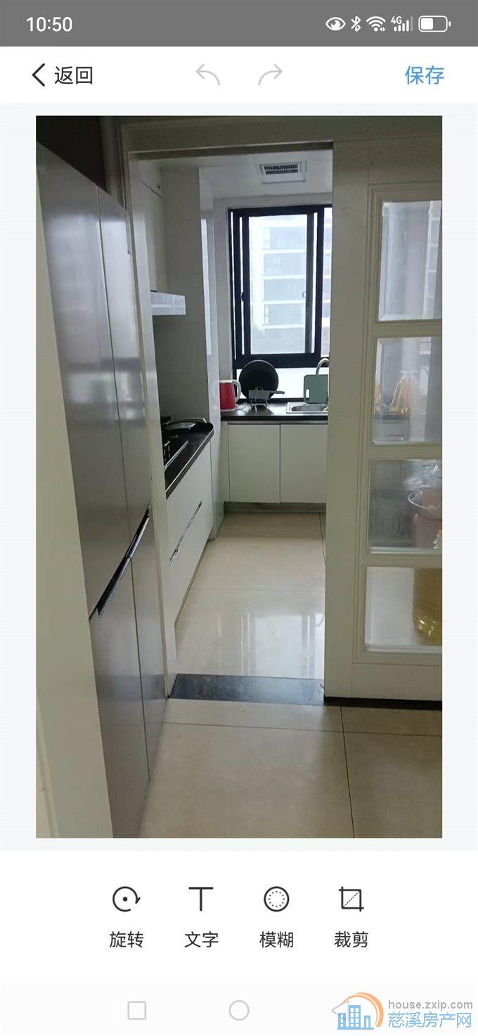 慈悦湾面积138.35平精装168万