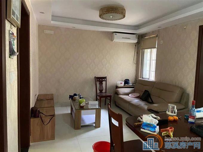 金山南区 低楼层 精装保养好