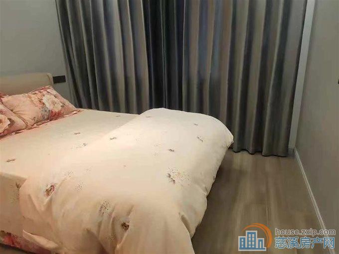 阳光城好楼层边套144平精装带车位