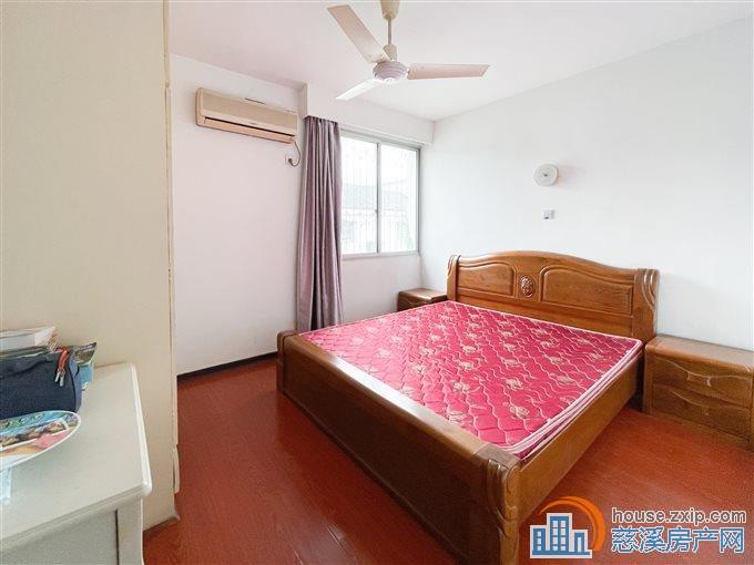 孙塘新村 精装复式122平方88万带露台