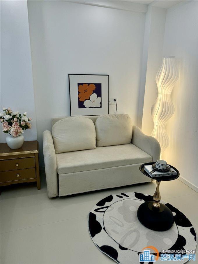 富丽湾精装修单身公寓38.8万直接钥匙在