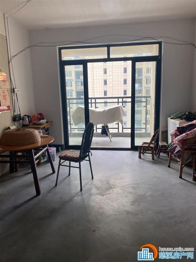 明月佳苑91平93.8万