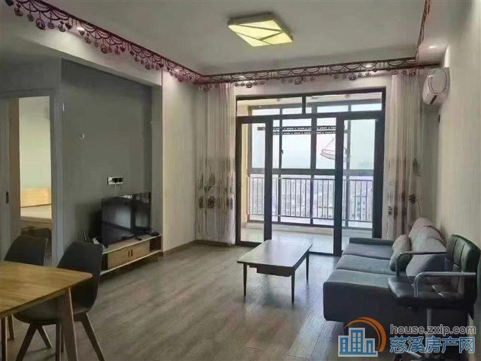 捡漏明月佳苑不靠高架90平储藏间精装