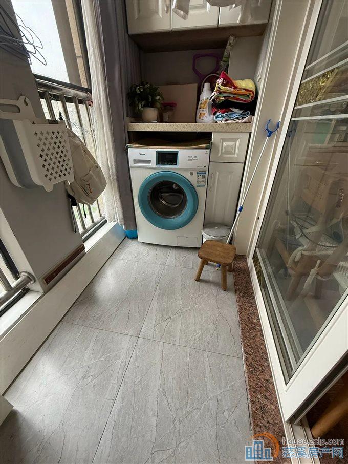 新潮塘南苑60平110万带车位