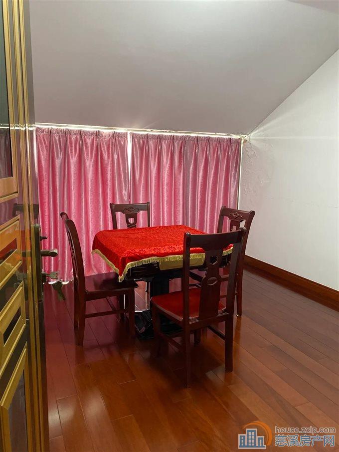 捡漏 市中心 金东北苑 稀缺复式朝南四间