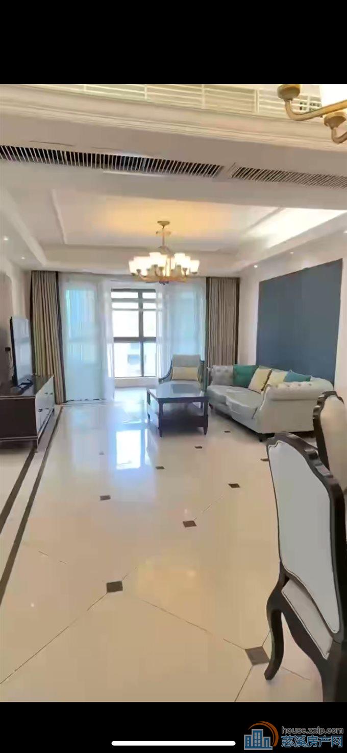 保利三期慈悦湾精装138平方172.8万