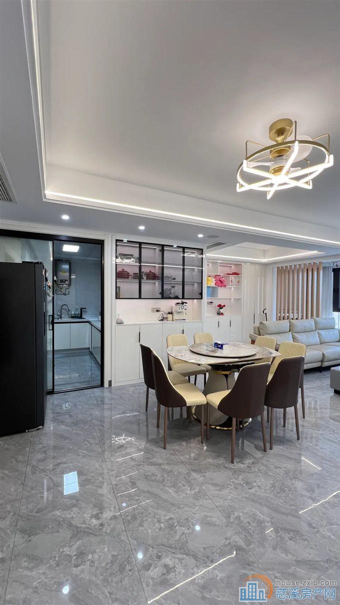悦华府107平175万豪装黄金楼层
